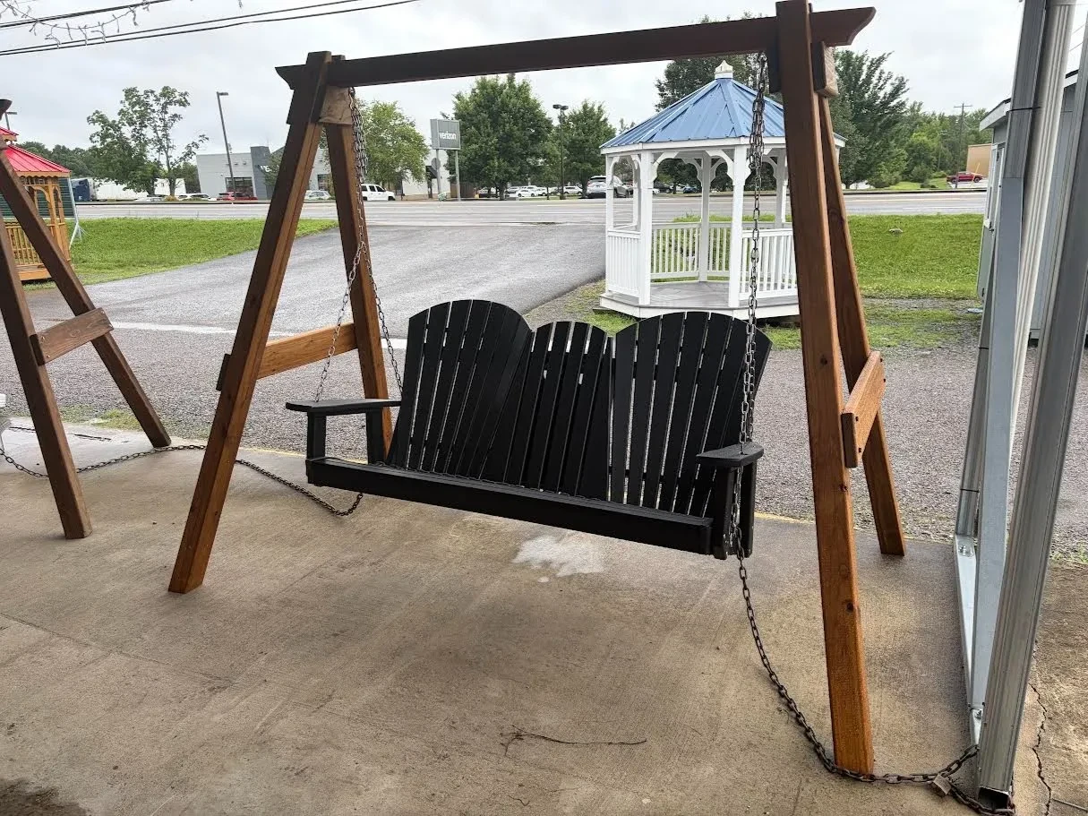 bench seat polywood held up with long chains