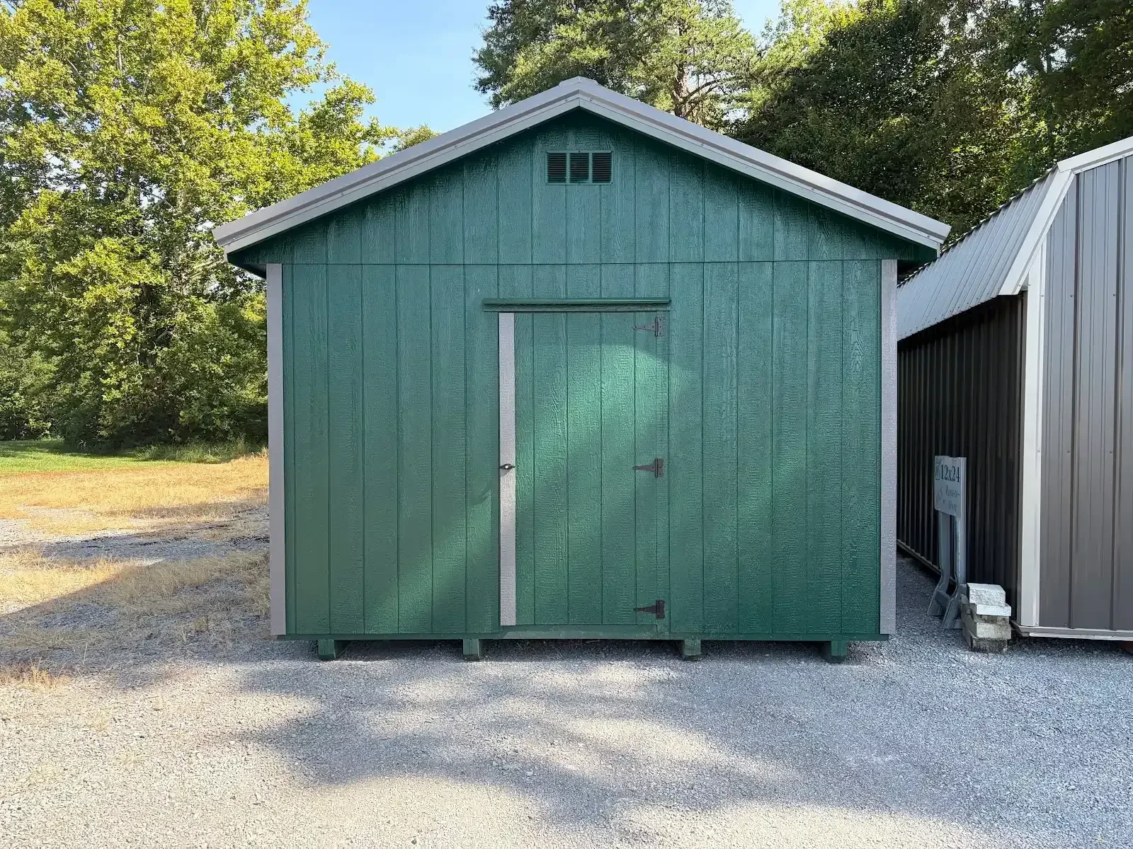 sinble shed door in the utility shed