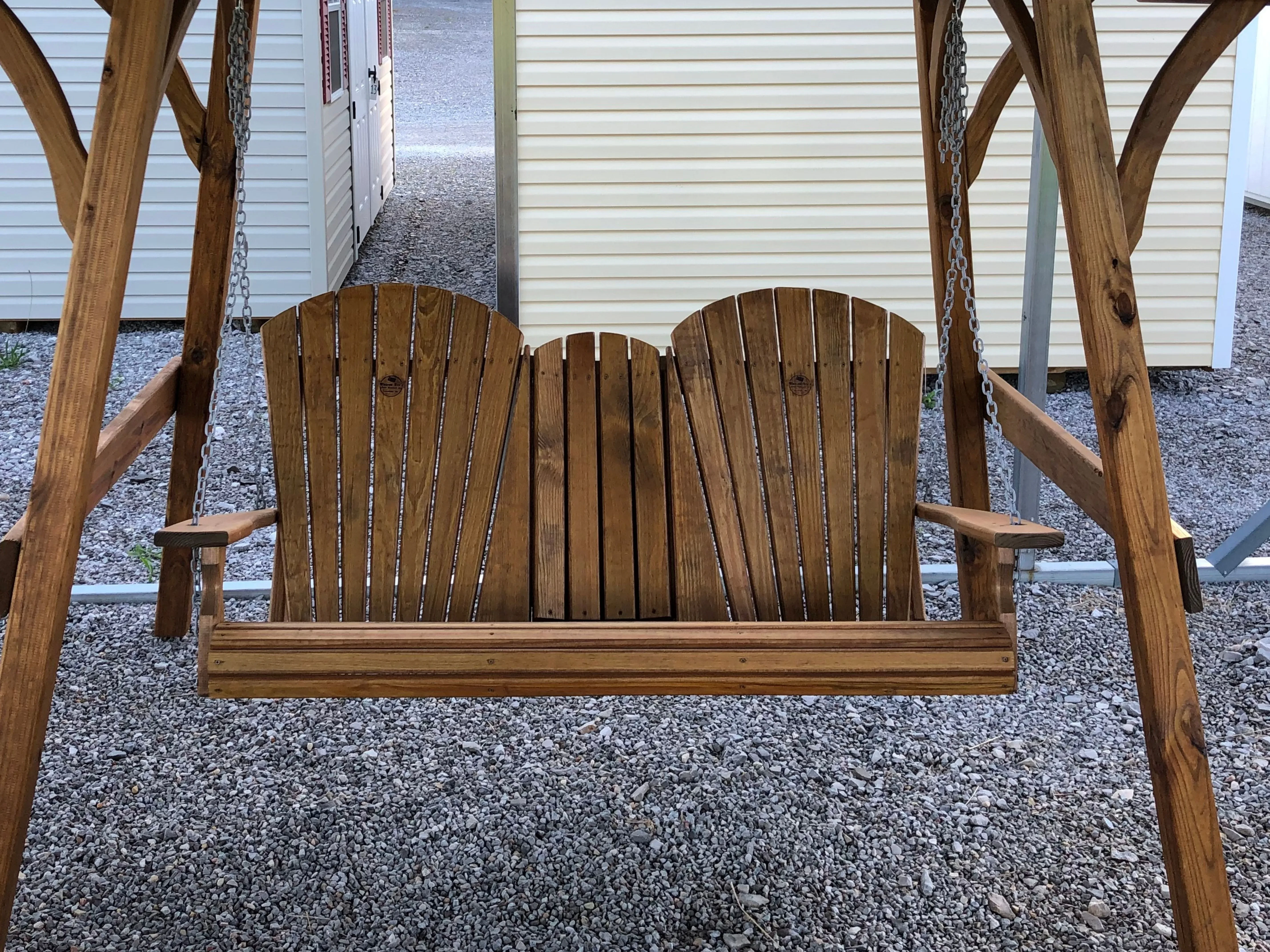 Flip down console swing hanging on lot